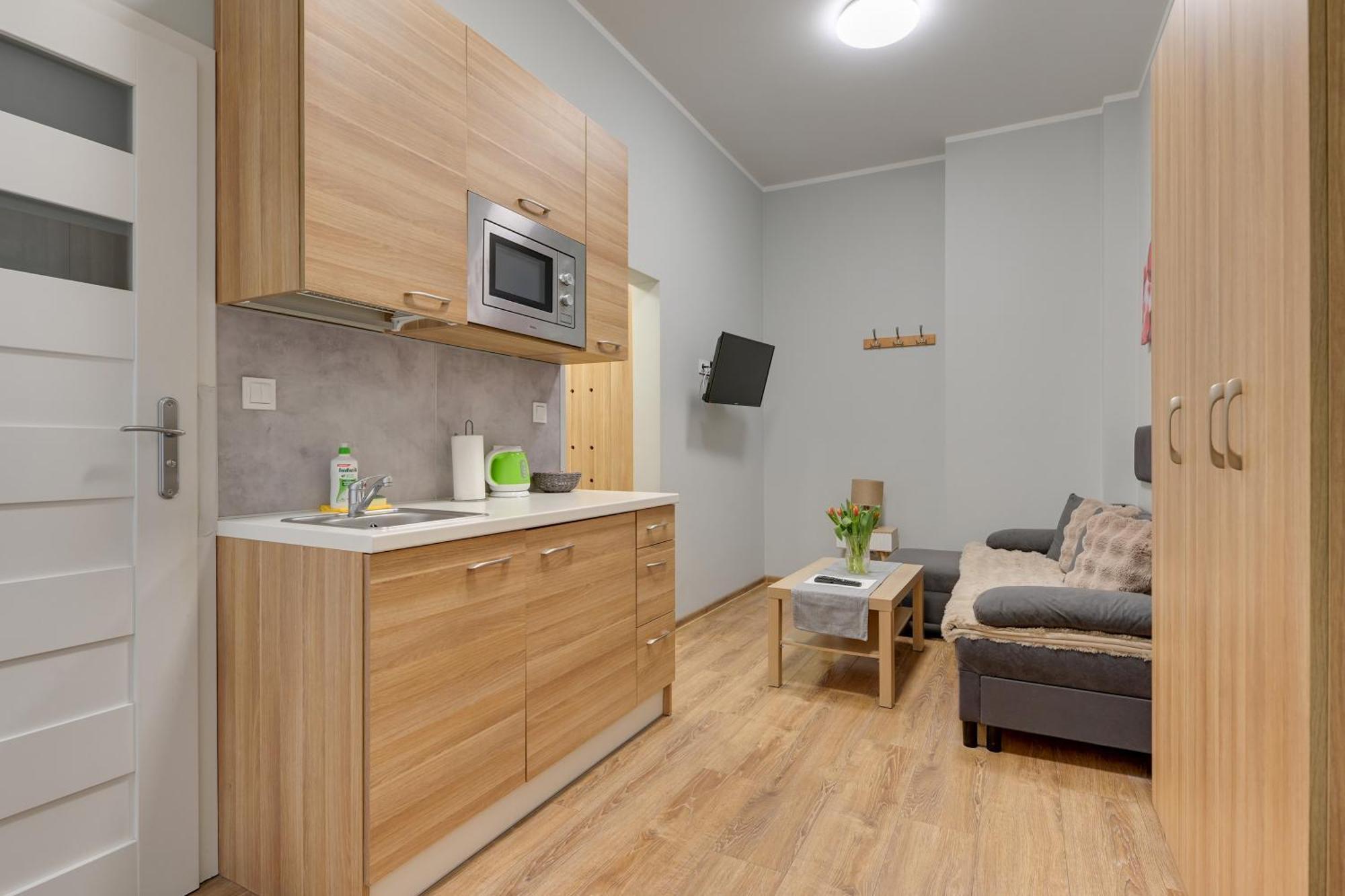 Quadruple Room Bathroom