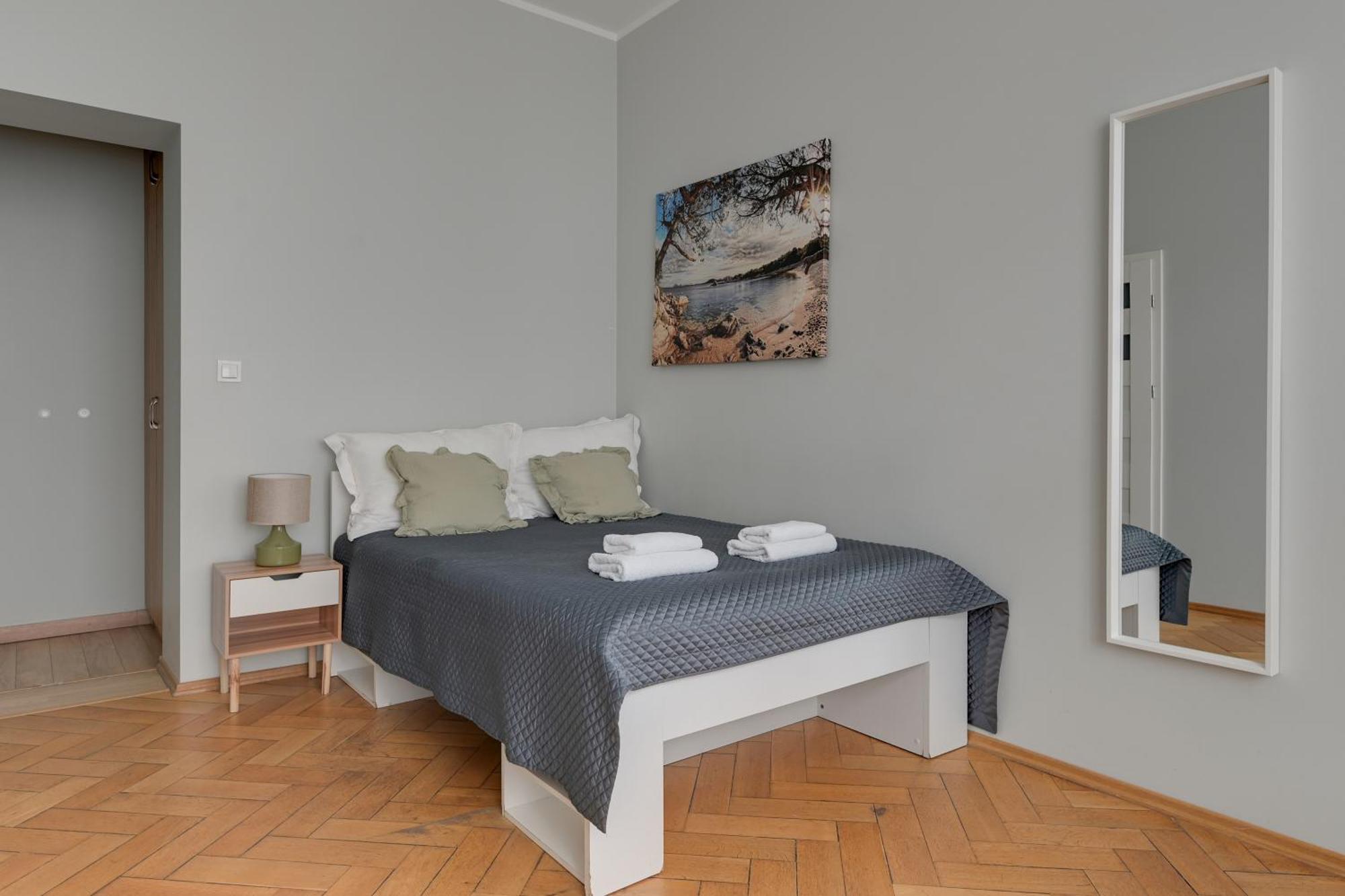 Double Room Private Bathroom